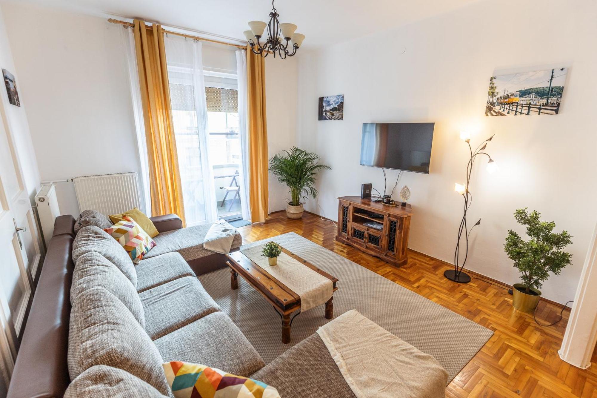 Bright & Spacious Riverside Apartment With Balcony Budapeszt Zewnętrze zdjęcie