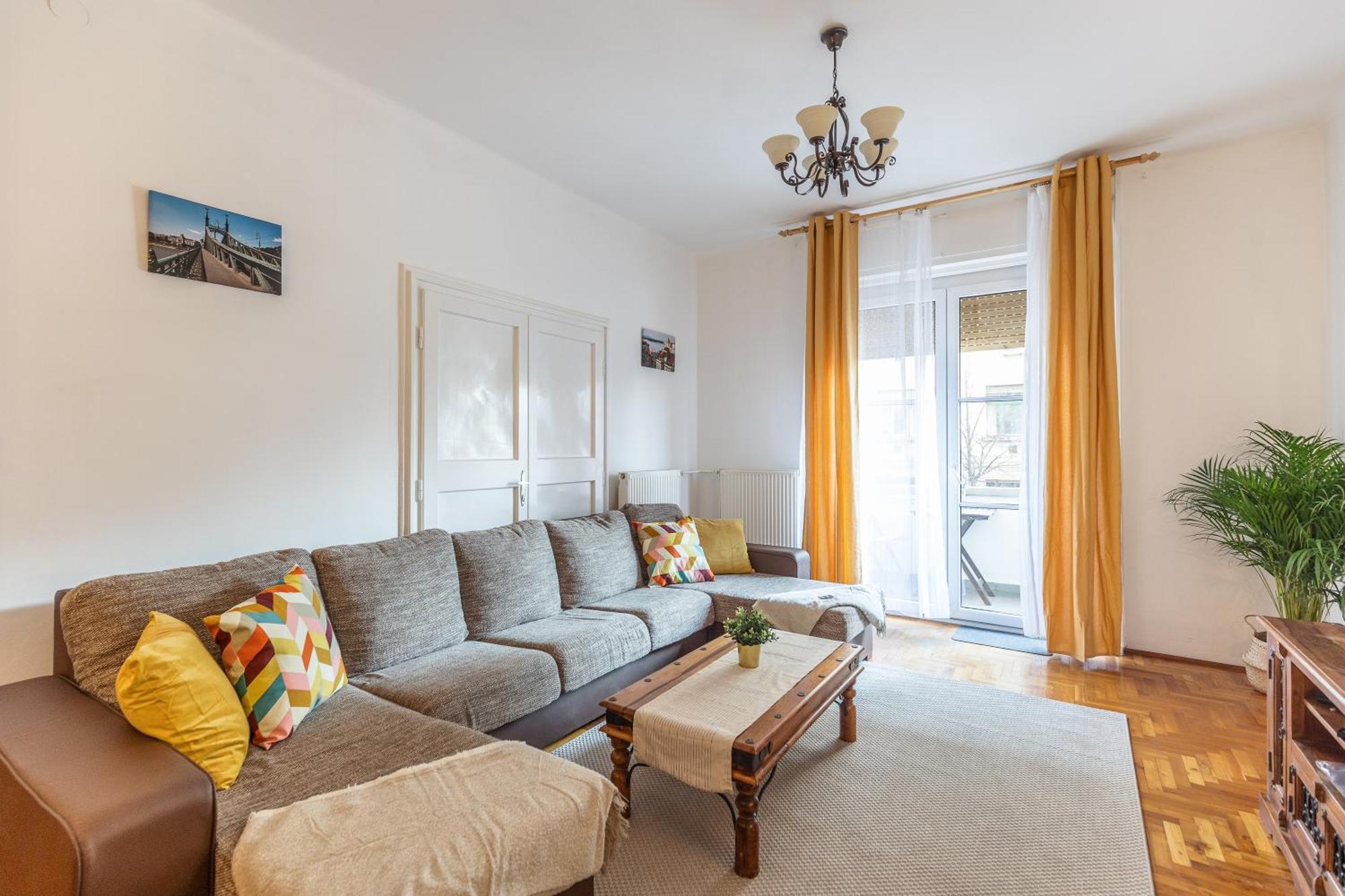 Bright & Spacious Riverside Apartment With Balcony Budapeszt Zewnętrze zdjęcie