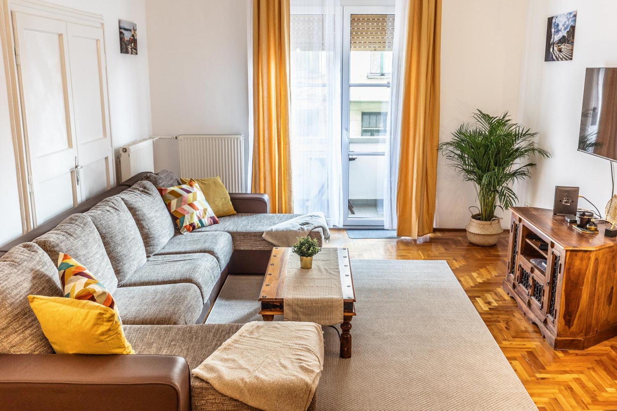 Bright & Spacious Riverside Apartment With Balcony Budapeszt Zewnętrze zdjęcie